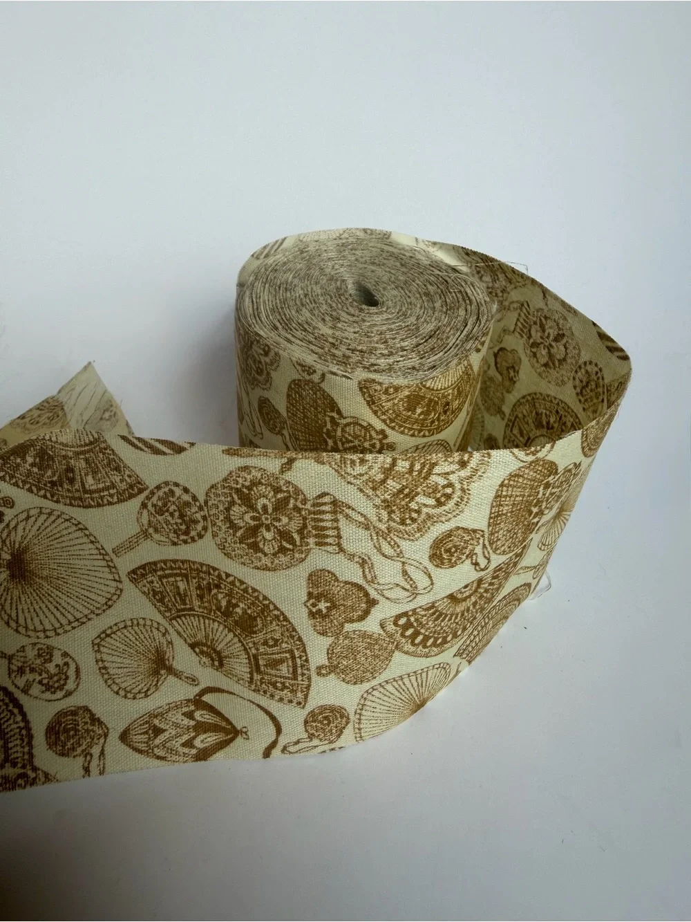 Vintage Ribbon Lot Krinkle Kraft Olympus Lion Ribbon Craft Sewing Trim Destash